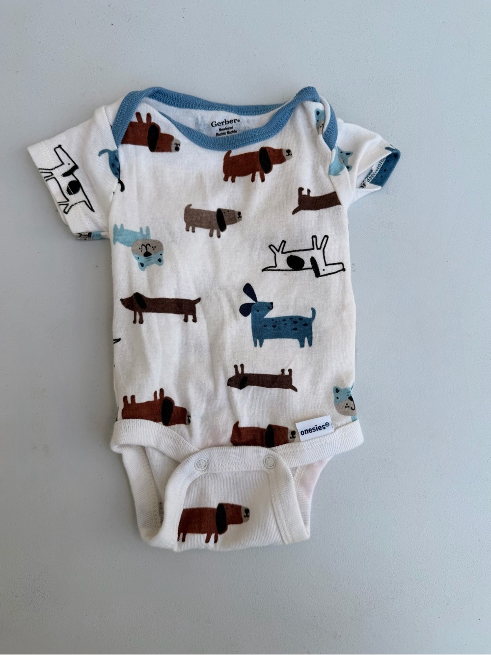 Gerber Baby Boy Newborn 3pc Dog Set - Picture 8 of 10